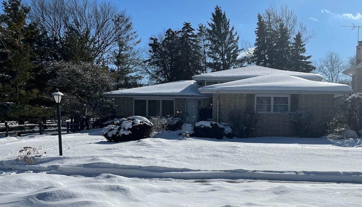 542 Highland Rd., Hinsdale, IL 60521