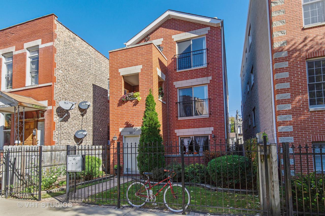 941 N Fairfield Ave. #2, Chicago, IL 60622