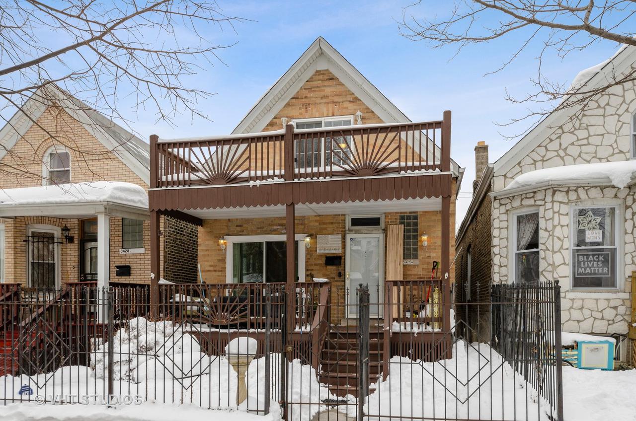3424 W Pierce Ave., Chicago, IL 60651