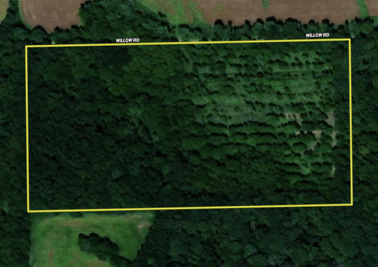 0000 Willow Rd., Lanark, IL 61046