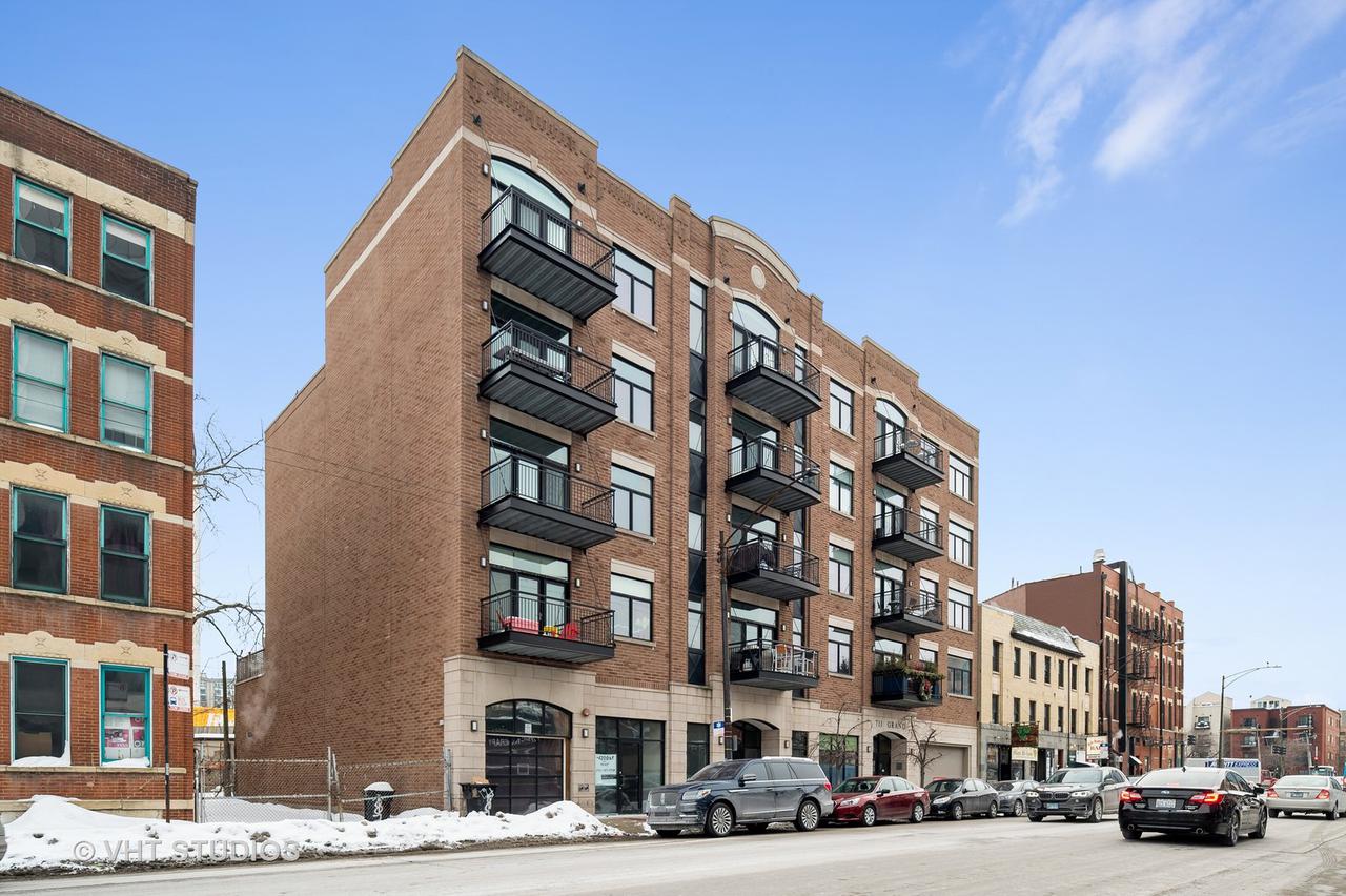 711 W Grand Ave. #302, Chicago, IL 60654