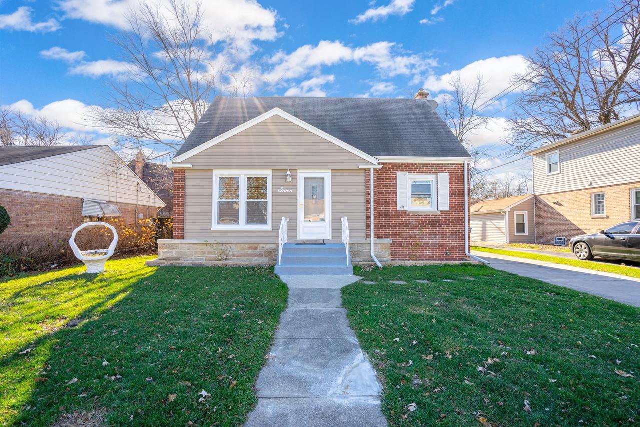 7 167th Pl., Calumet City, IL 60409
