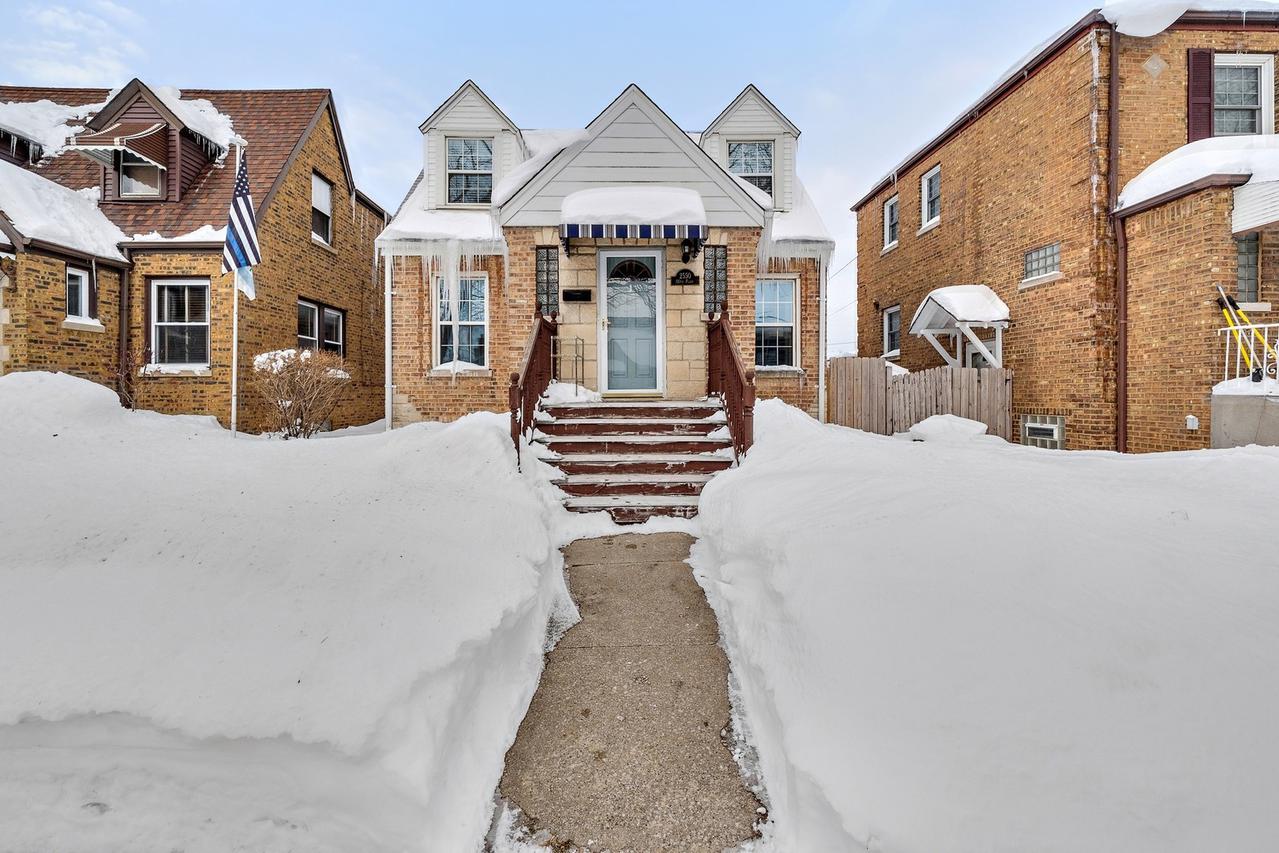 2550 W 110th Pl., Chicago, IL 60655