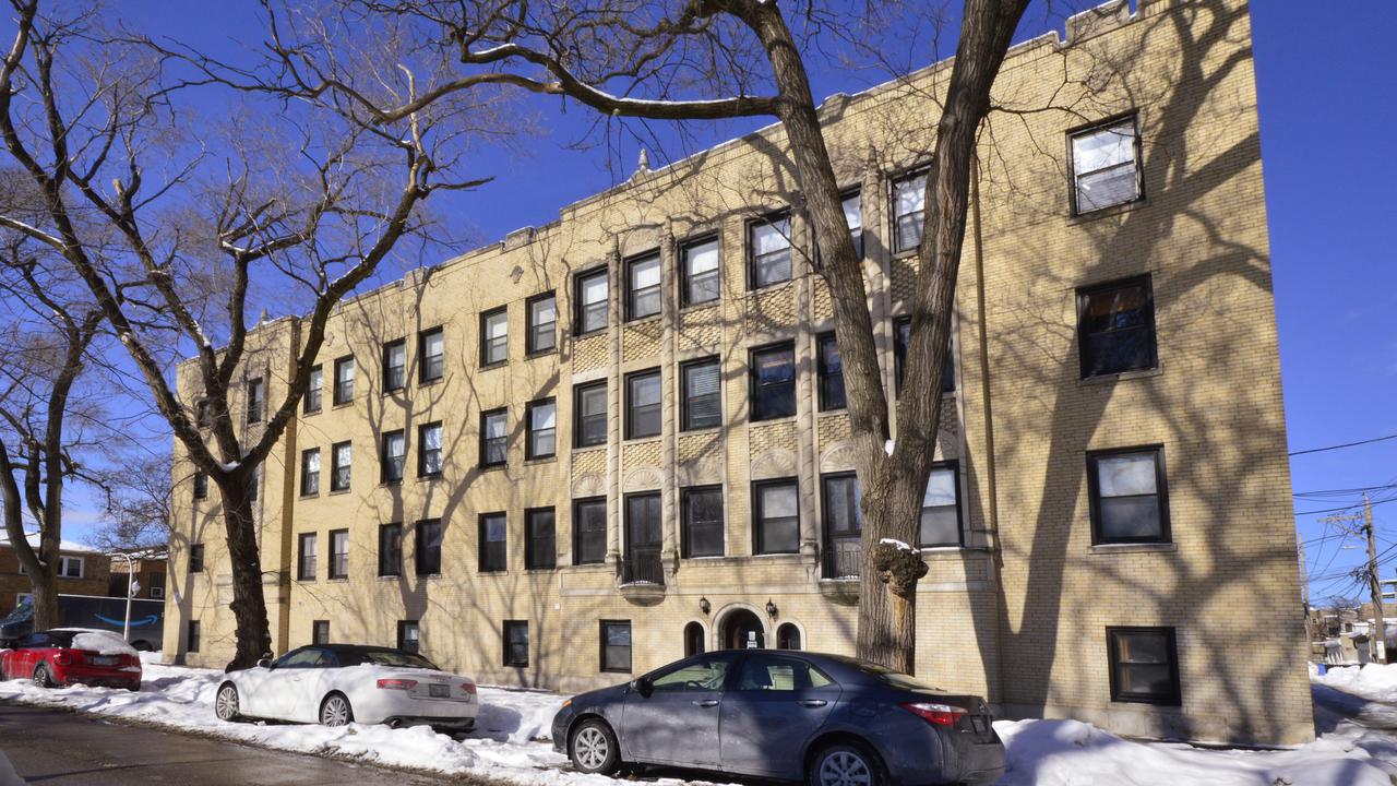 2648 W Glenlake Ave. #1C, Chicago, IL 60659