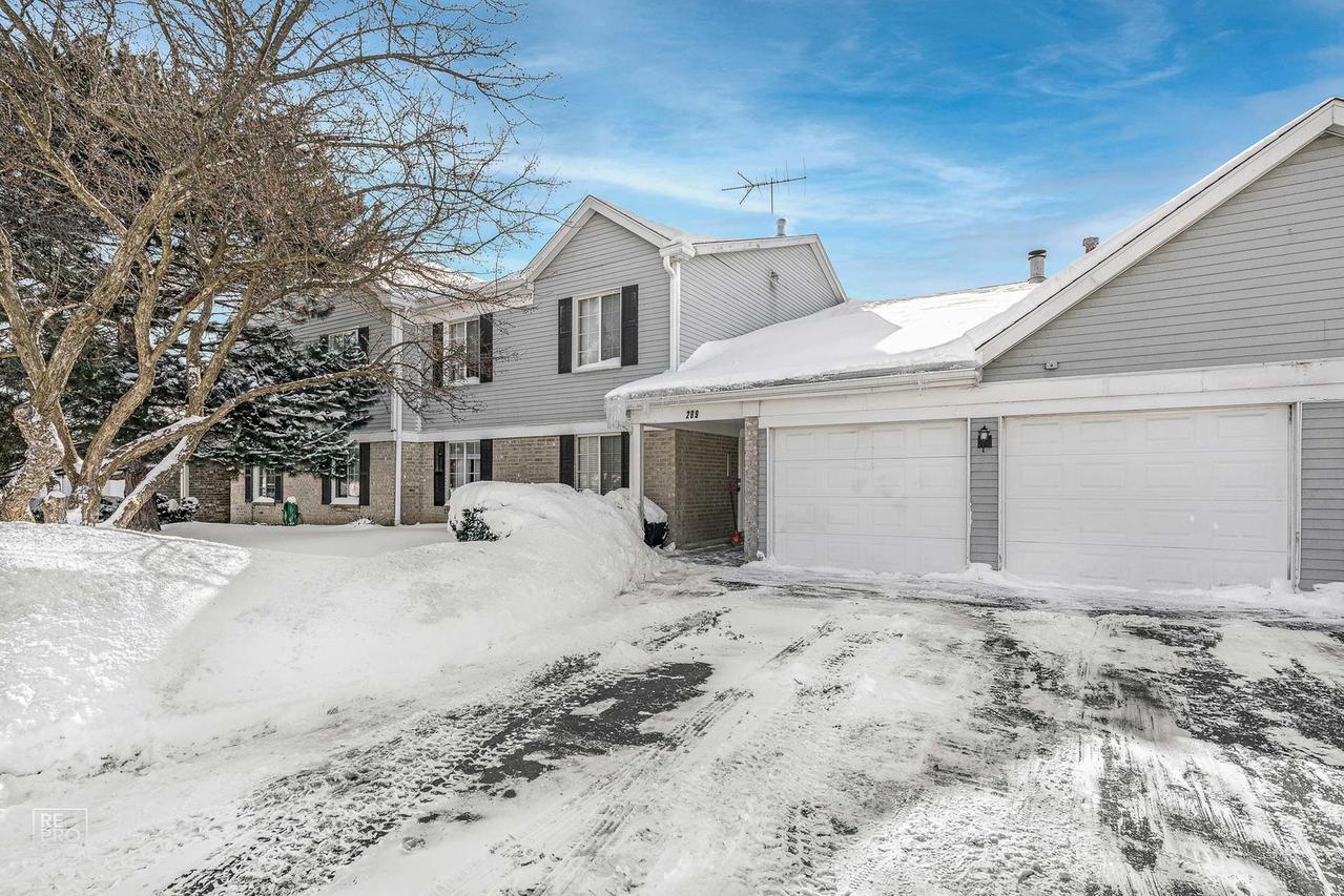 209 Memory Ln. #4, Westmont, IL 60559