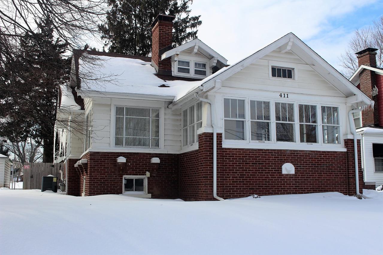 411 S Madison St., Clinton, IL 61727