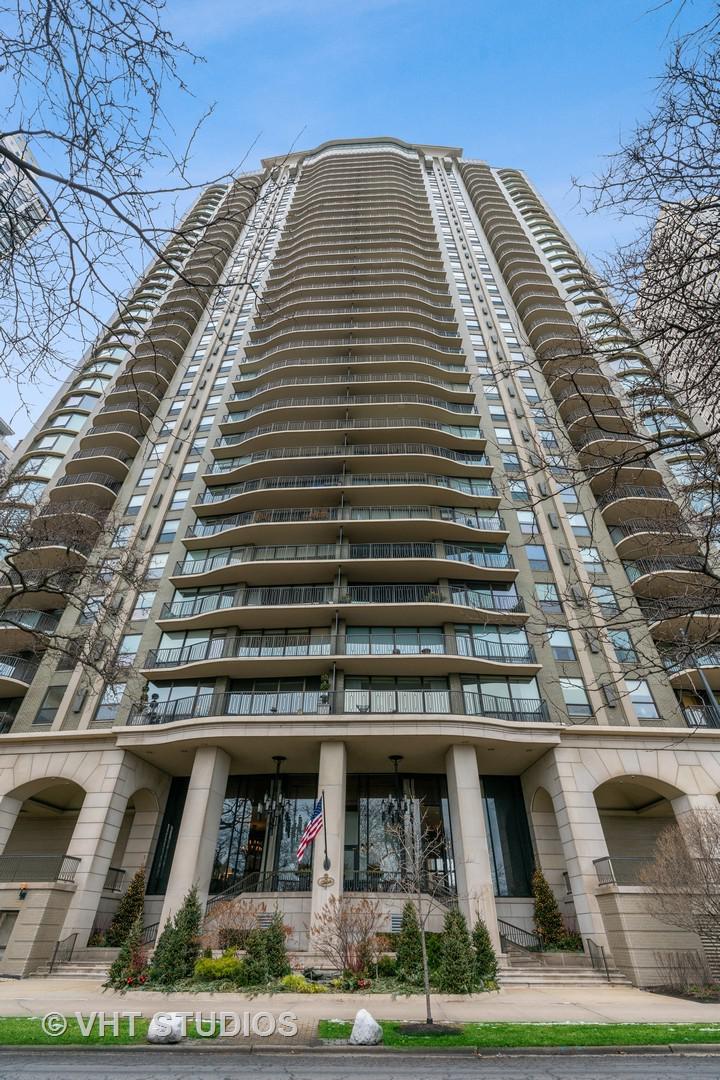 1040 N Lake Shore Dr. #30B, Chicago, IL 60611