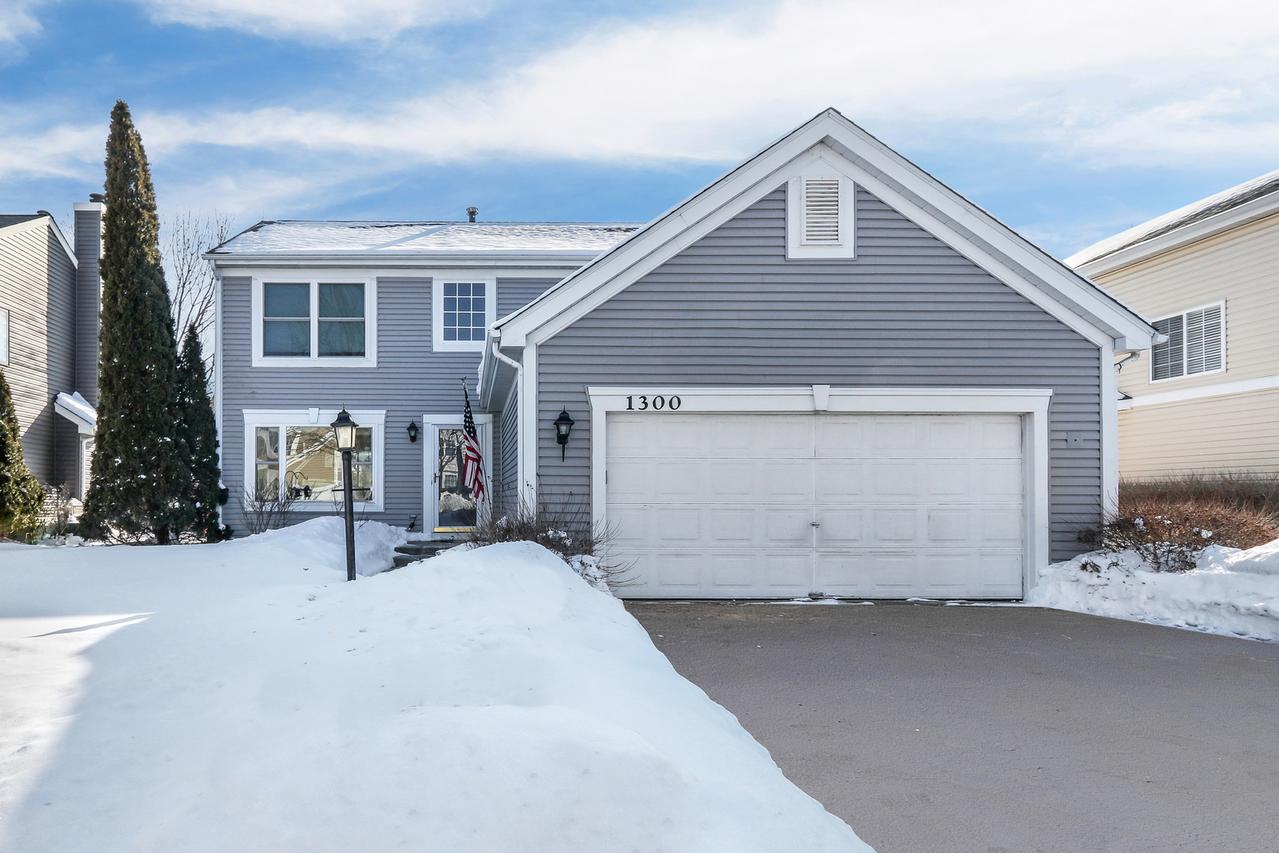 1300 Almaden Ln., Gurnee, IL 60031