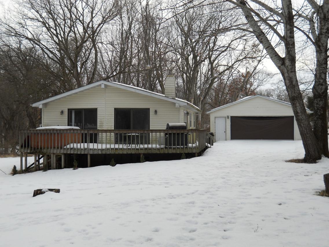 5 Wherry Dr., Putnam, IL 61560