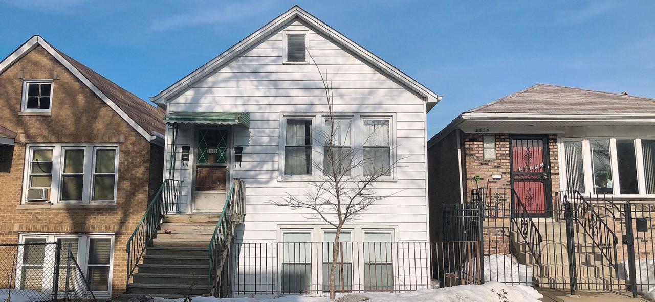 2833 S Quinn St., Chicago, IL 60608