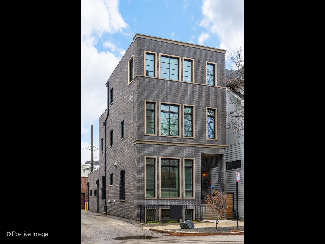 1856 N Sheffield Ave., Chicago, IL 60614