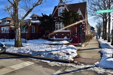 6059 S Campbell Ave., Chicago, IL 60629