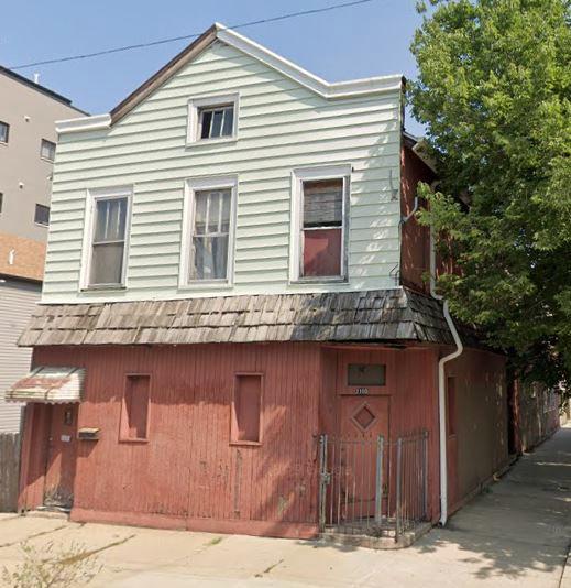 2100 W 18th Pl., Chicago, IL 60608