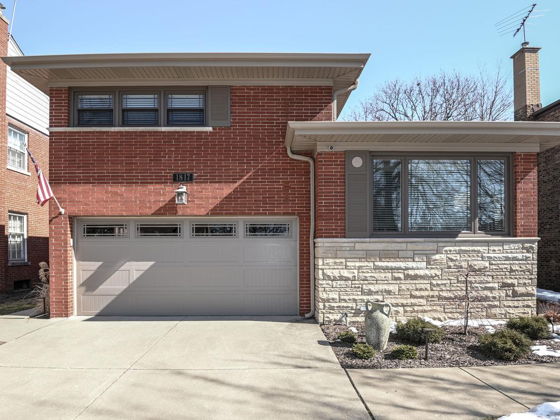 1817 78th Ct., Elmwood Park, IL 60707