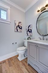 244 W Austin Ave., Libertyville, IL 60048