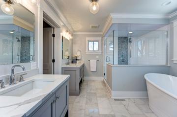 244 W Austin Ave., Libertyville, IL 60048