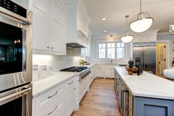 244 W Austin Ave., Libertyville, IL 60048