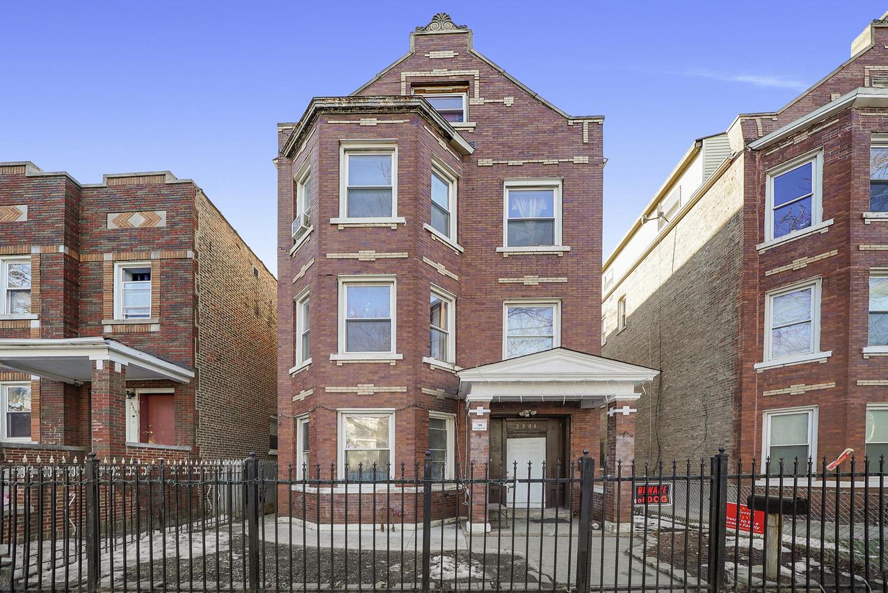 2306 S Drake Ave., Chicago, IL 60623
