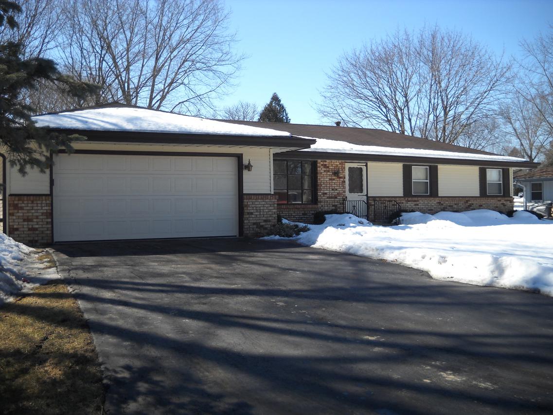 3849 Barley Ridge Tr., Cherry Valley, IL 61016