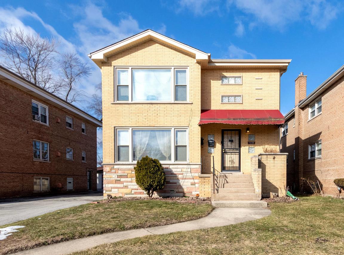 15128 Woodlawn Ave., Dolton, IL 60419