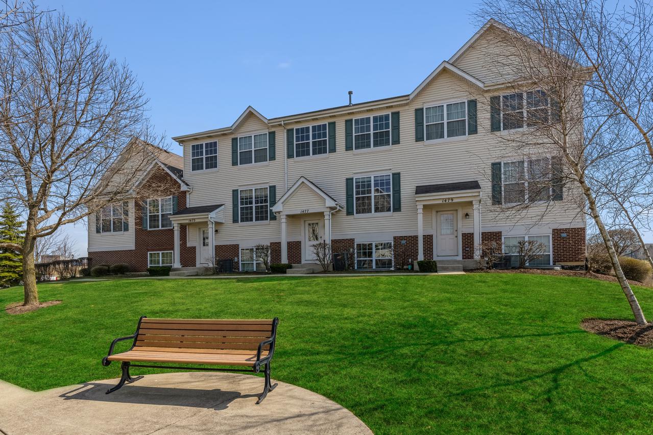 1477 W Sedgewood Ct., Round Lake, IL 60073