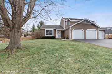 17431 W Woodland Dr., Grayslake, IL 60030