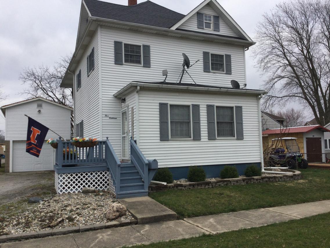 518 S Market St., Hoopeston, IL 60942
