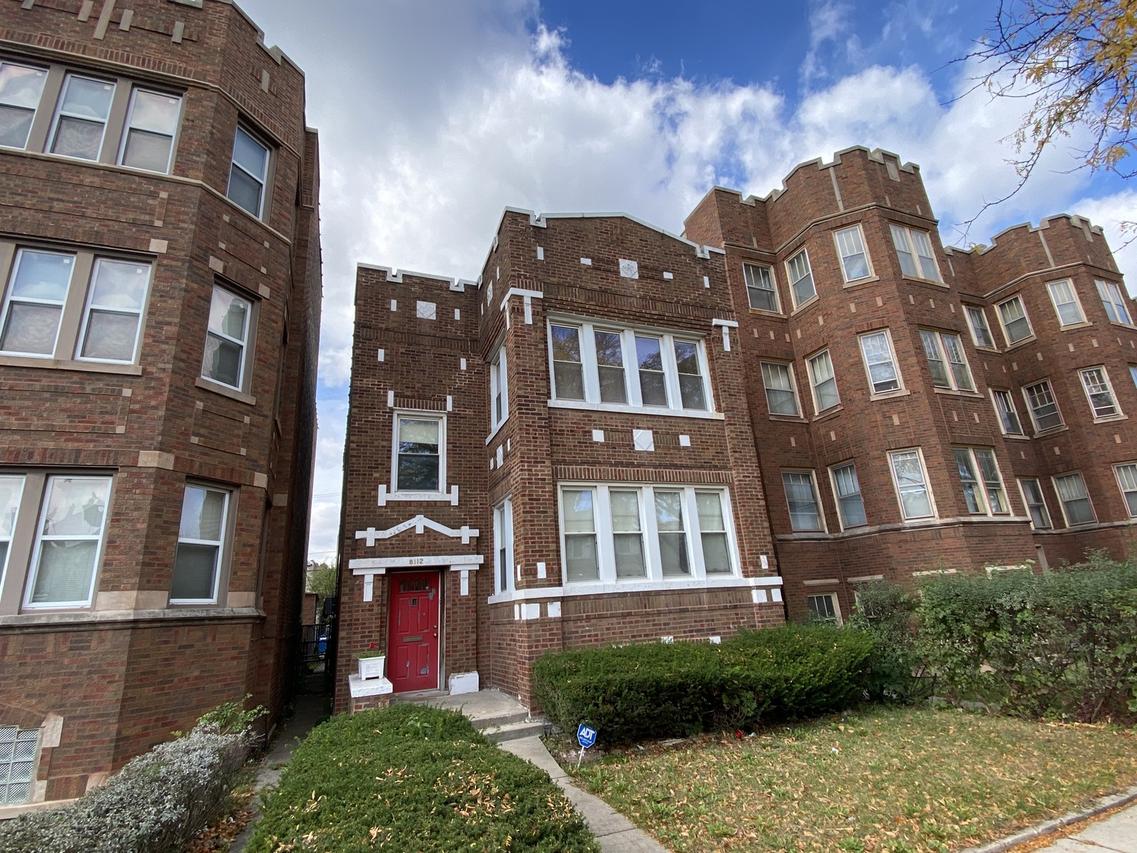 8112 S Eberhart Ave., Chicago, IL 60619