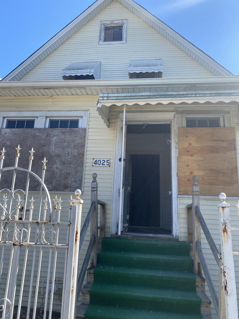4025 W 24th St., Chicago, IL 60623