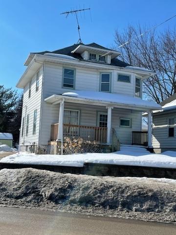 1220 S Galena Ave., Freeport, IL 61032