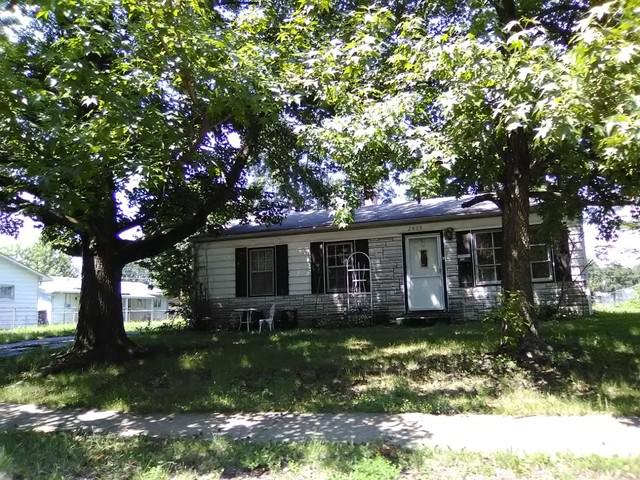 2809 National Ave., Granite City, IL 62040