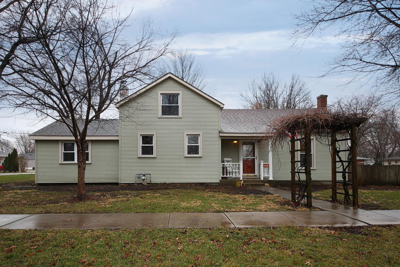 214 E Wilmington St., Gardner, IL 60424