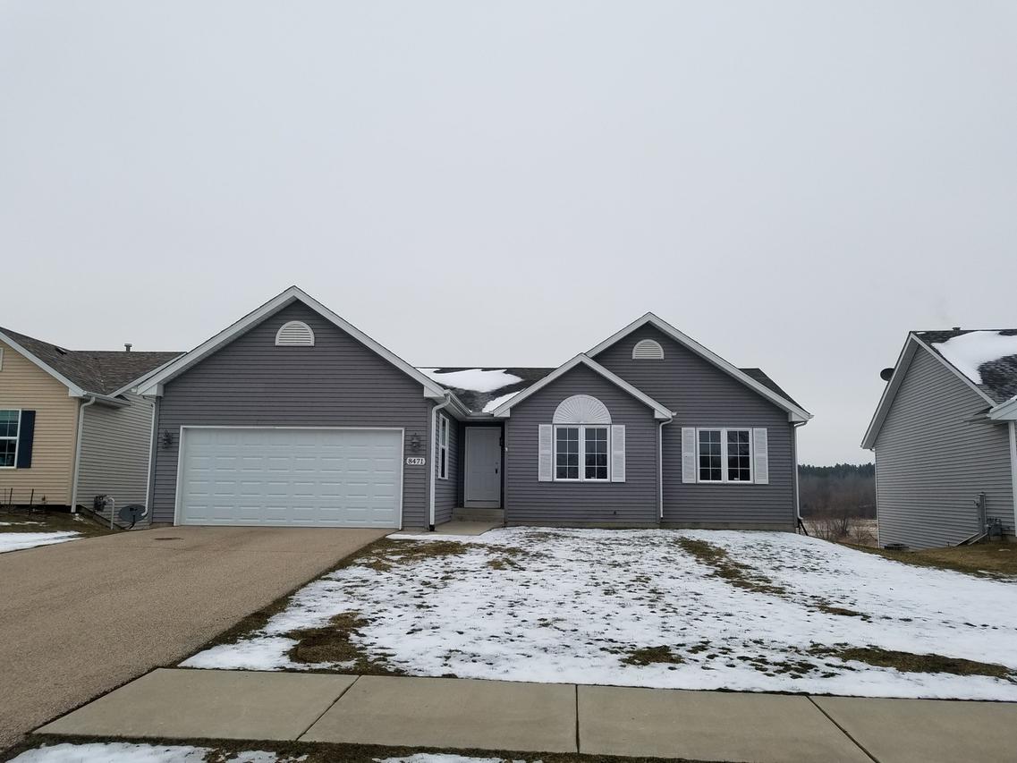 8471 Crooked Bend Rd., Machesney Park, IL 61115
