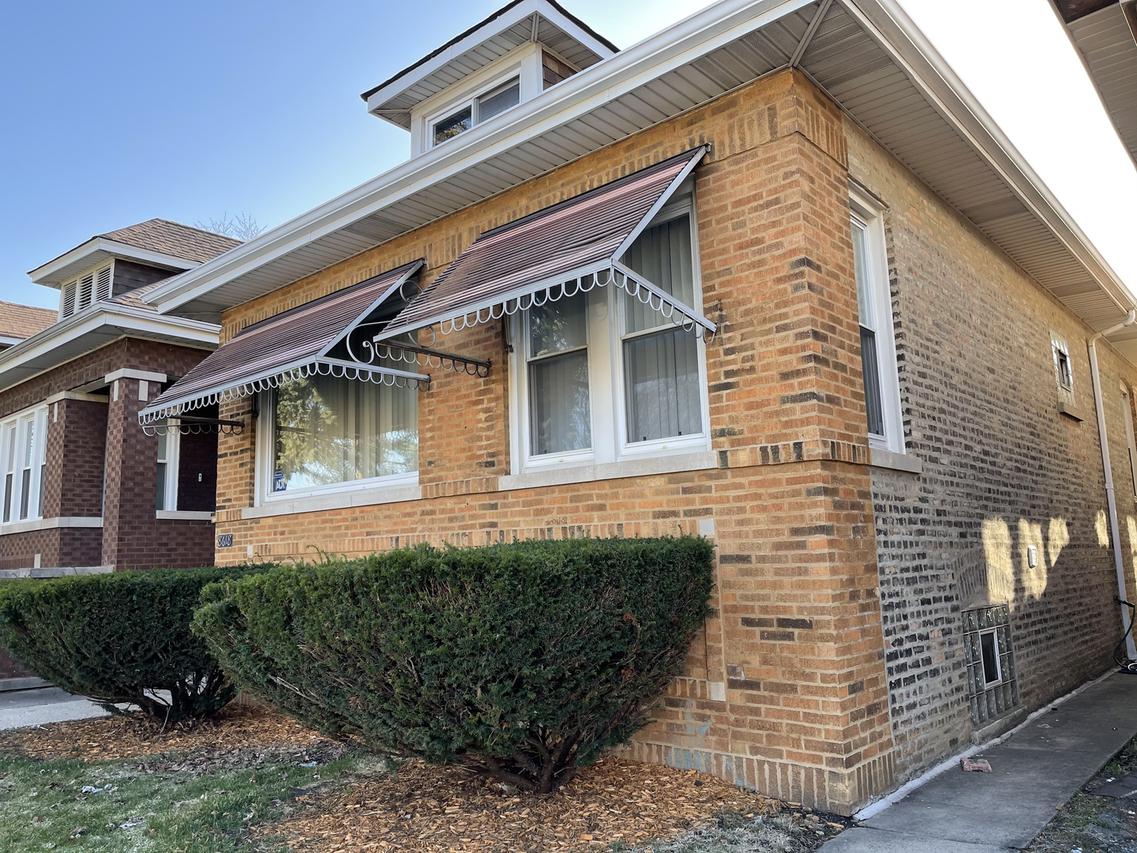 8618 S Justine St., Chicago, IL 60620