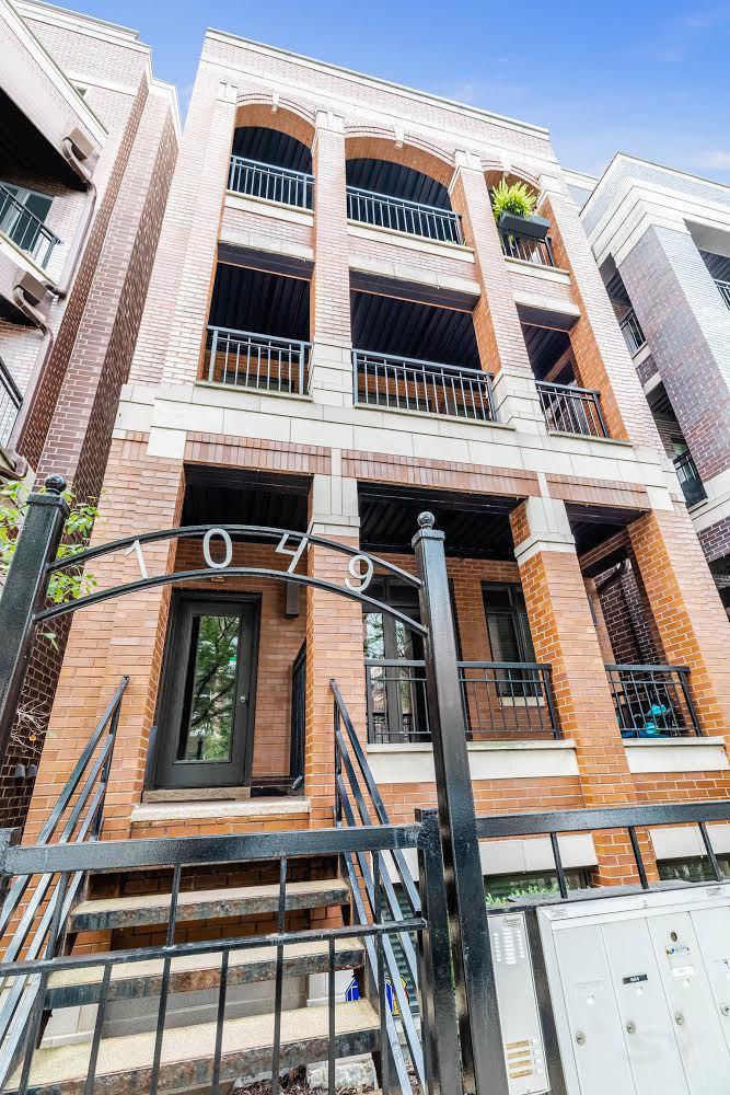 1049 W Monroe St. #4, Chicago, IL 60607