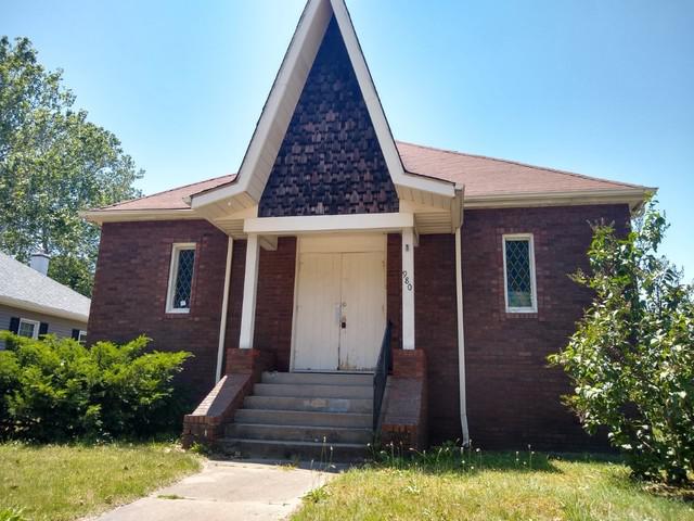 980 Whitelaw Ave., Wood River, IL 62095