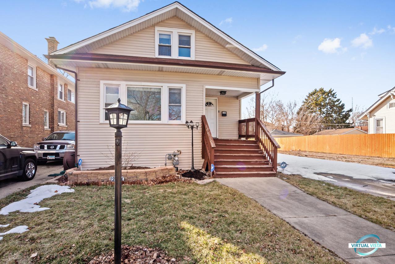 1244 S 16th Ave., Maywood, IL 60153
