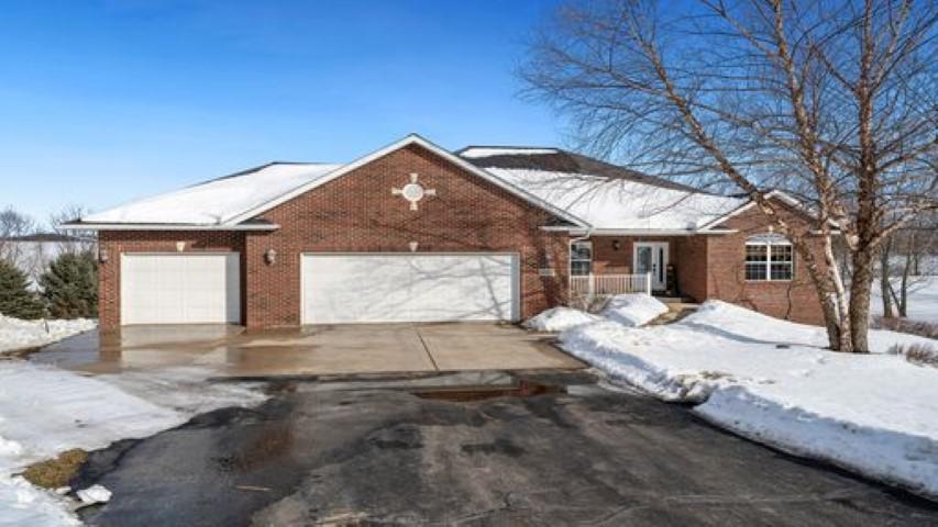 1609 N Thistle Dr., Freeport, IL 61032