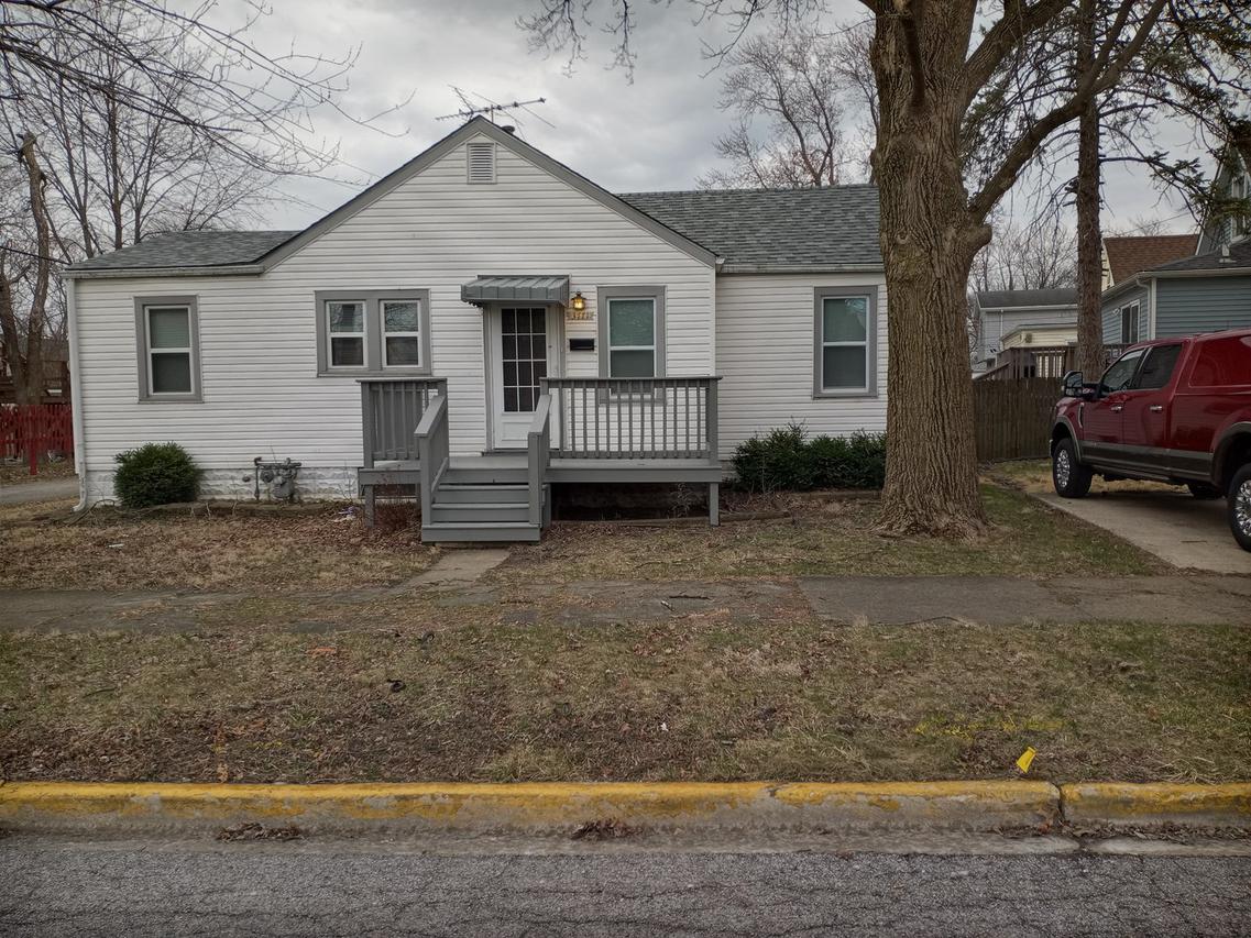 3771 Stella Blvd., Steger, IL 60475