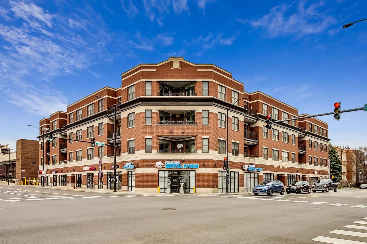 2472 W Foster Ave. #306, Chicago, IL 60625