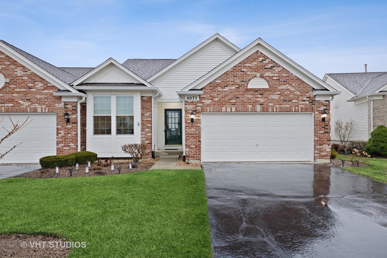 4075 Whitehall Ln., Algonquin, IL 60102