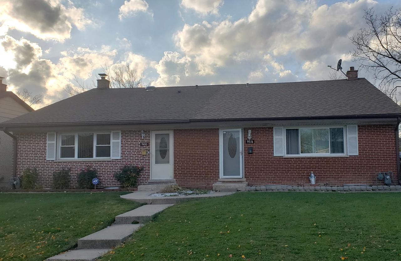 9416 N Oak Ave., Des Plaines, IL 60016