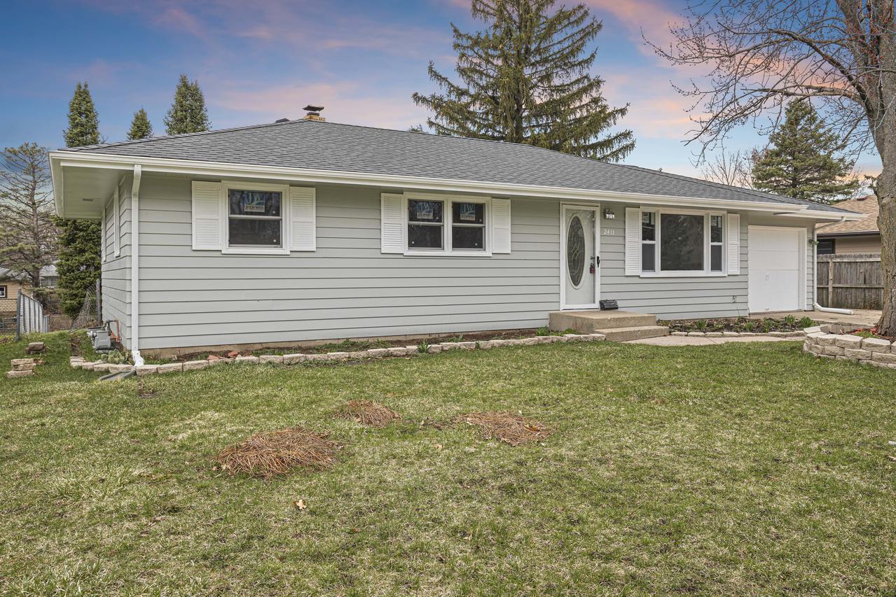 2411 Winnetka Dr., Rockford, IL 61108