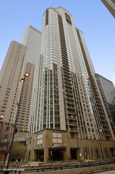 222 N Columbus Dr. #1502, Chicago, IL 60601