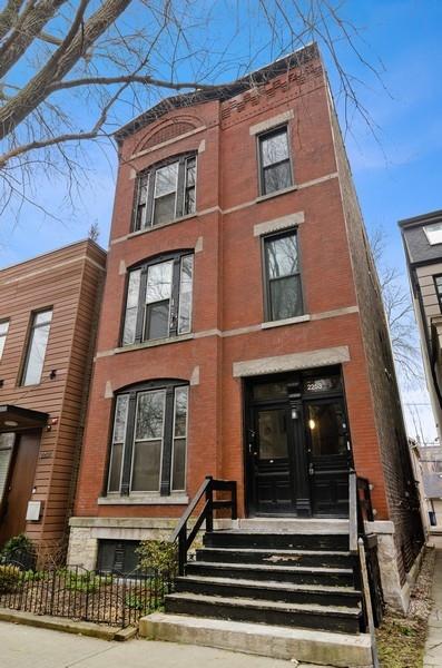 2253 N Magnolia Ave., Chicago, IL 60614