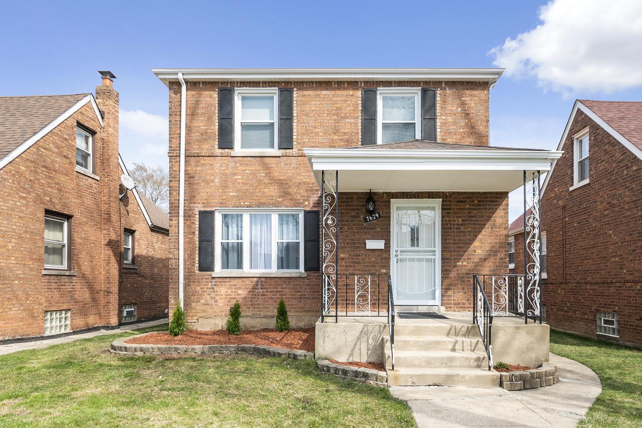 7629 S Maplewood Ave., Chicago, IL 60652