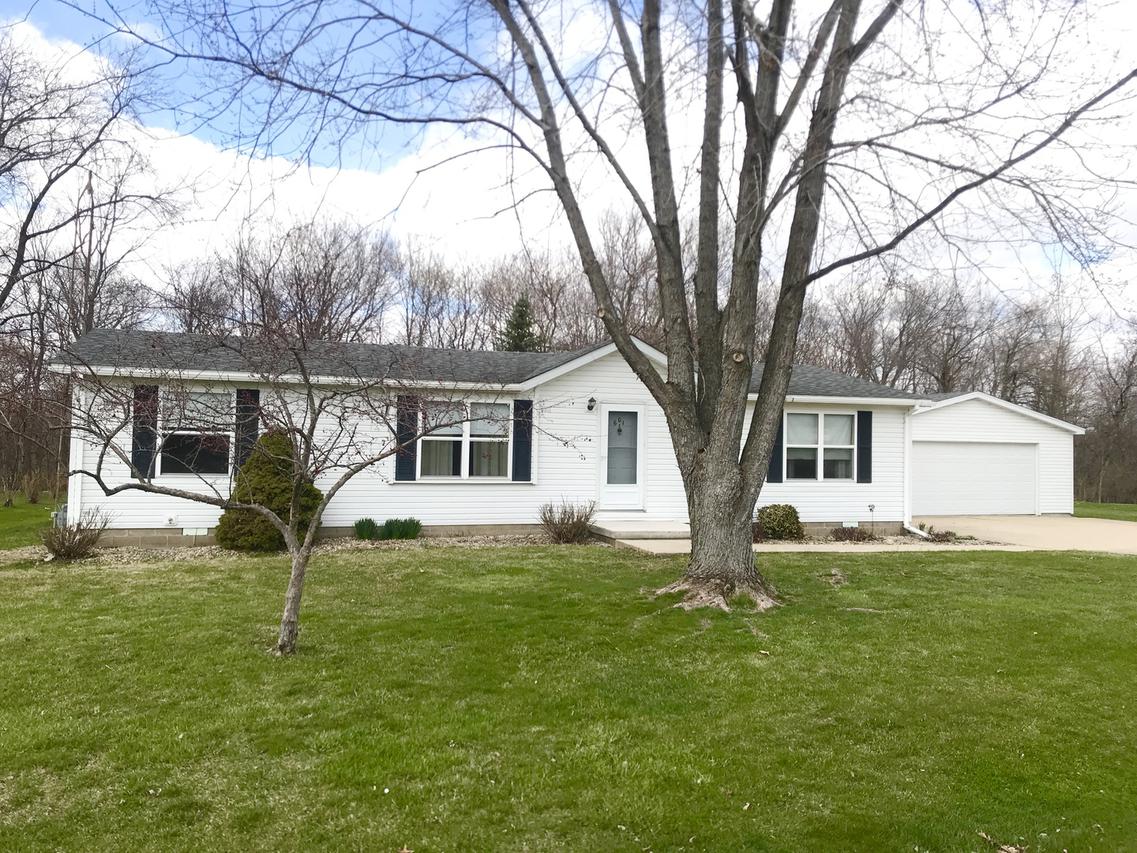 601 E Safety St., Seatonville, IL 61359
