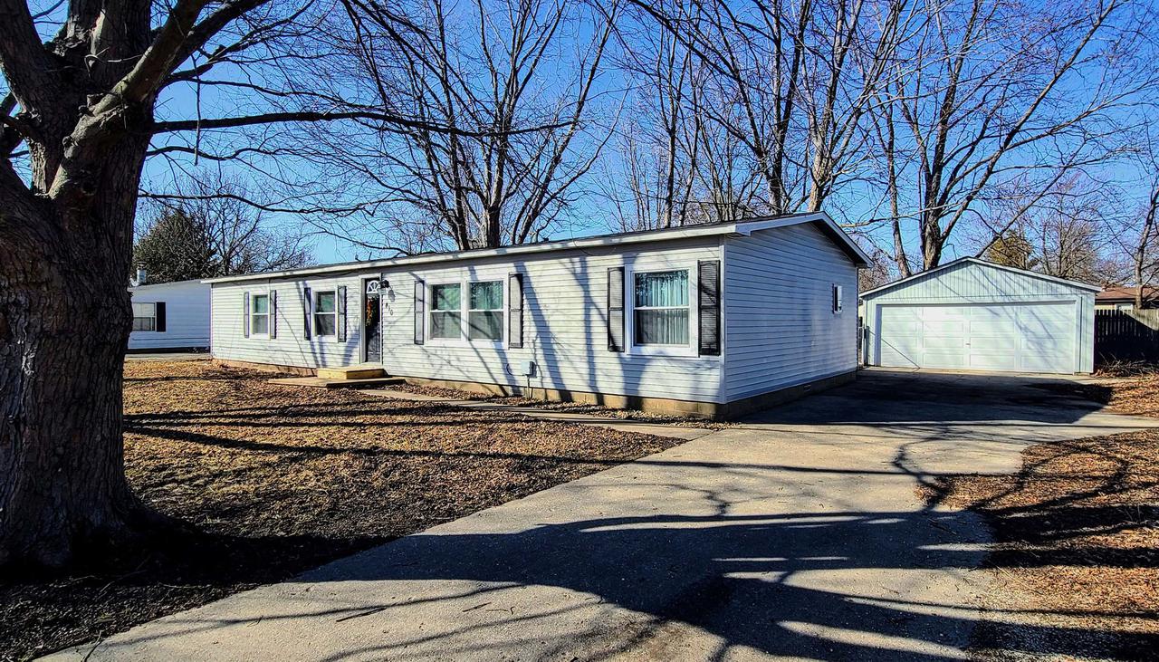 410 W Clark St., Thomasboro, IL 61878