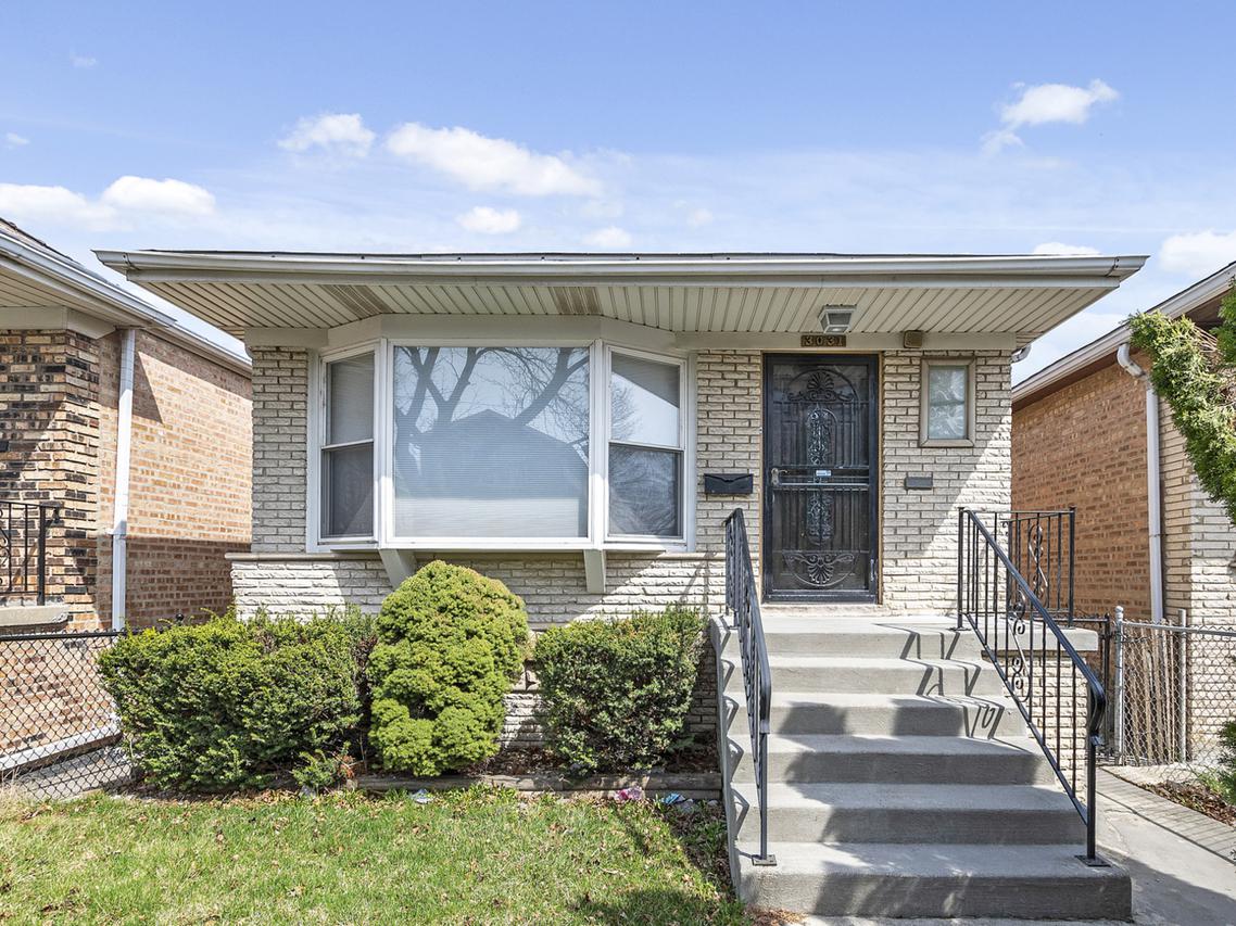 3031 S Quinn St., Chicago, IL 60608