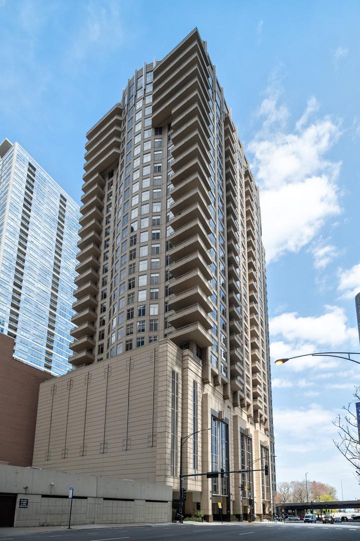 530 N Lake Shore Dr. #2009, Chicago, IL 60611